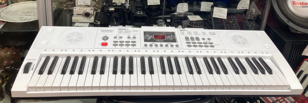 Синтезатор DPK-261