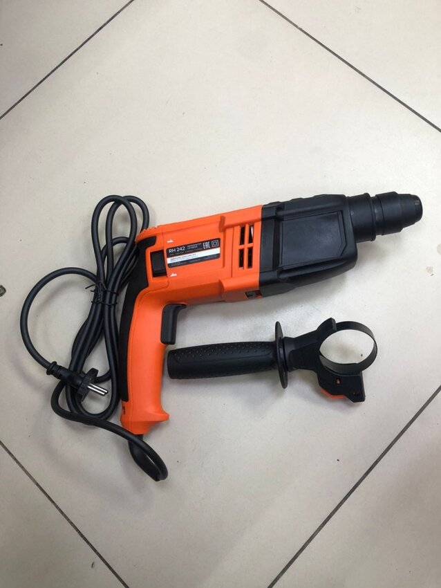 Перфоратор Patriot RH242