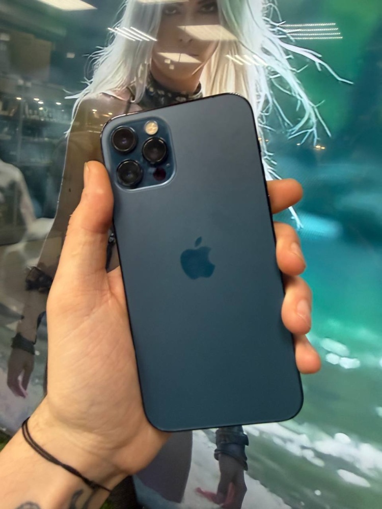 Смартфон iPhone 12 PRO 256 Gb