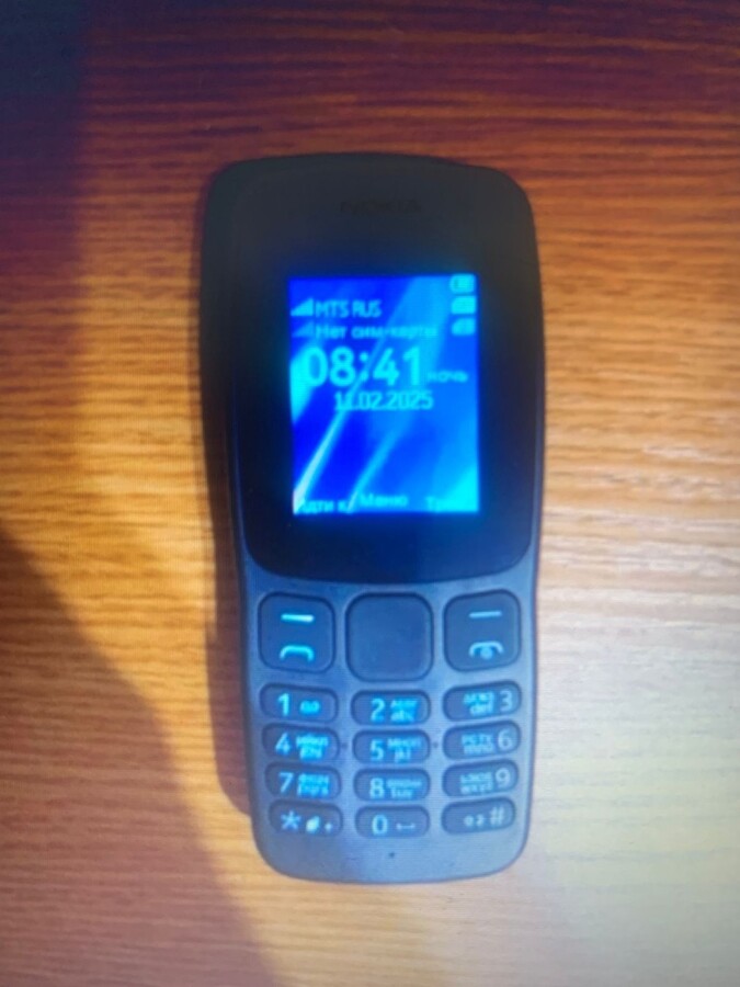 Мобильный телефон Nokia 106