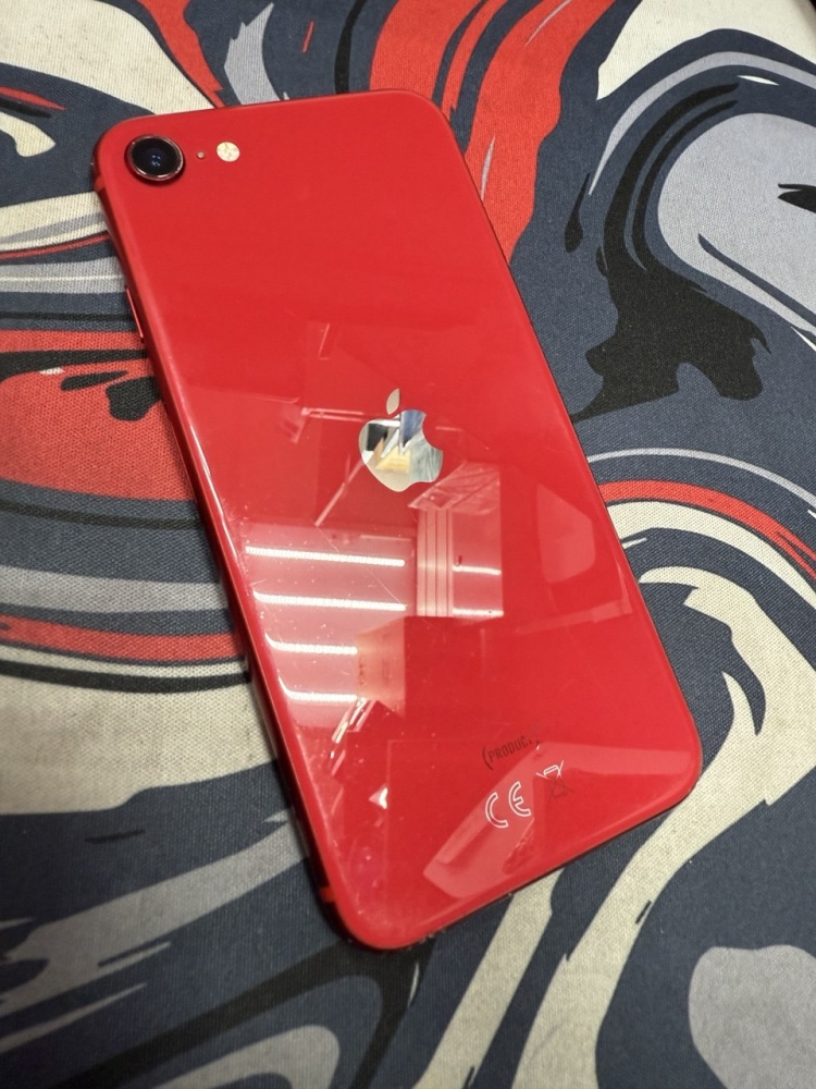 Смартфон iPhone SE 2 64гб