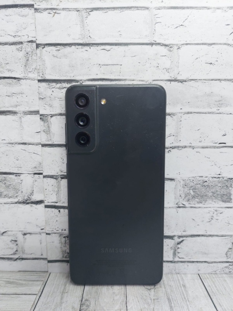 Смартфон Samsung S21 FE 5G 8/128