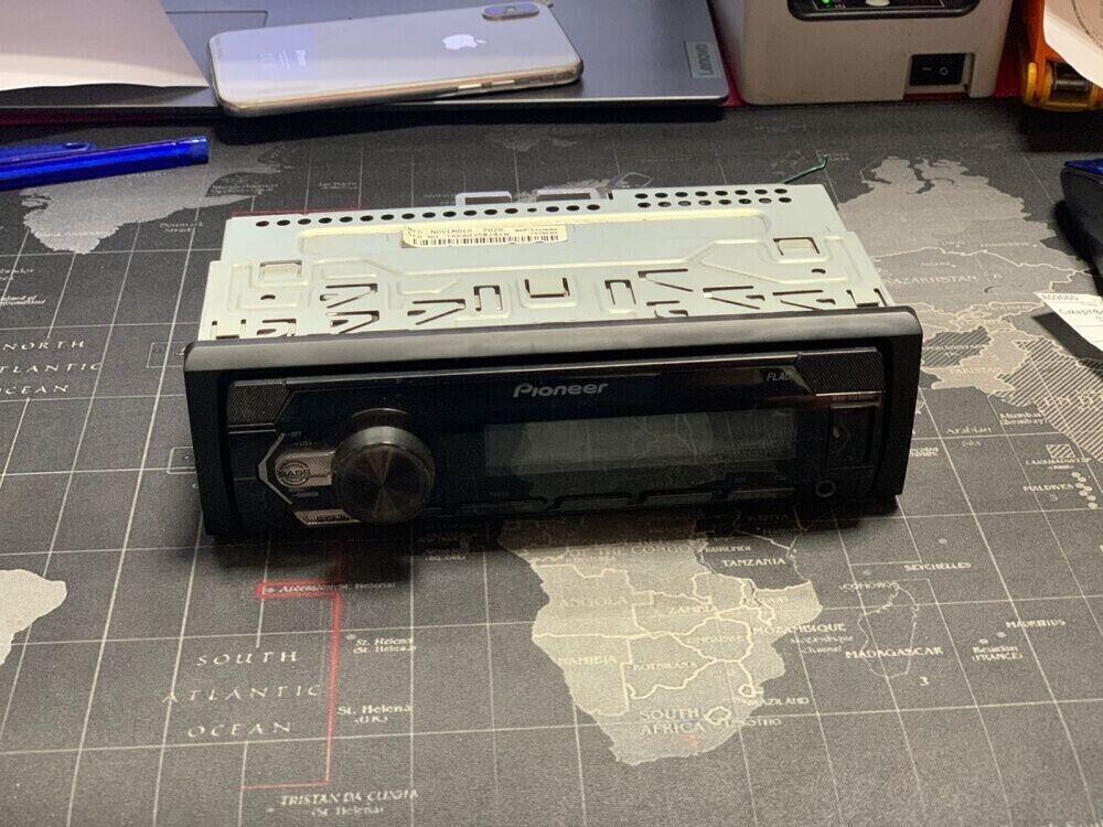 Автомагнитола Pioneer S120UBG