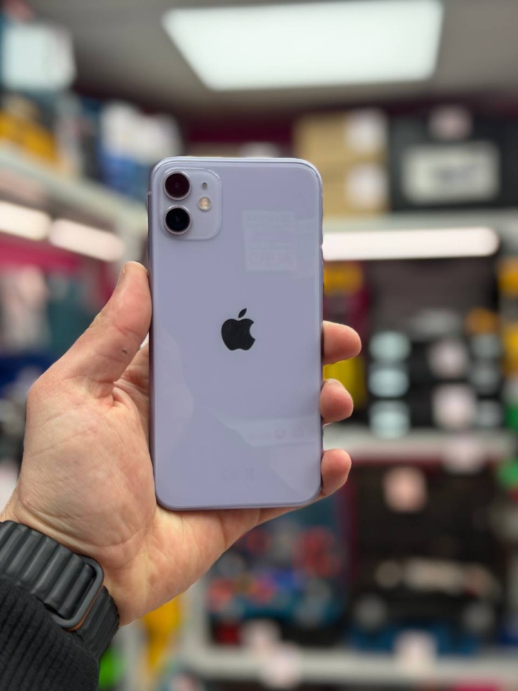 Смартфон iPhone 11 128 Gb