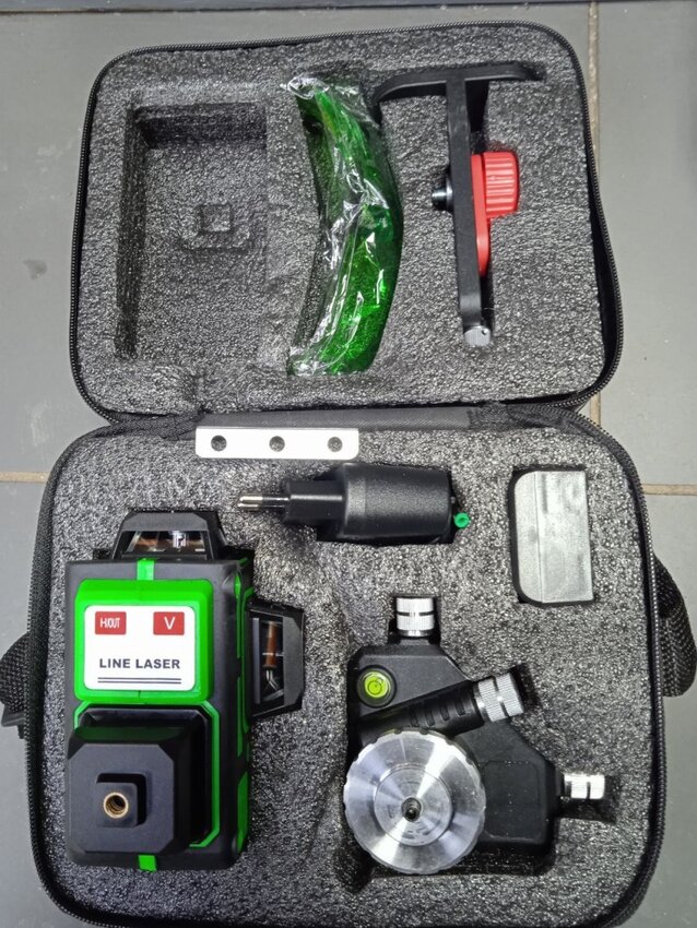 Уровень Лазерный   3D/12 лучей.. Зеленый