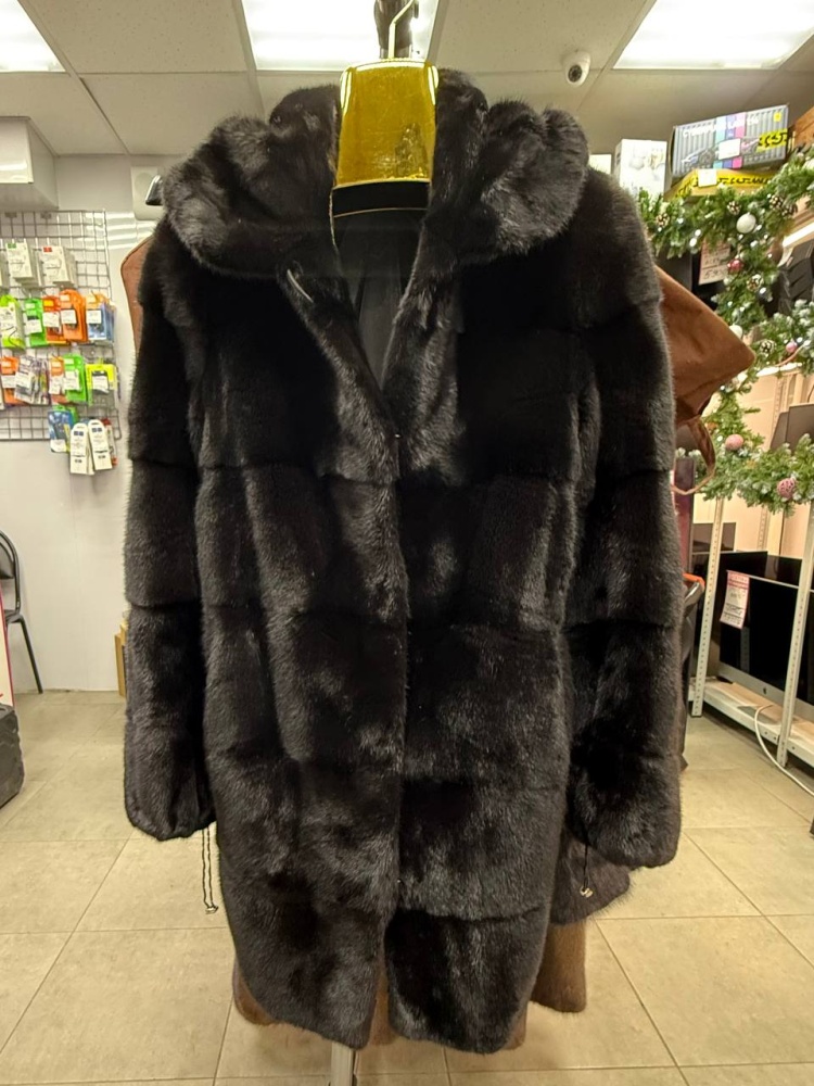 Шуба норковая 44 р