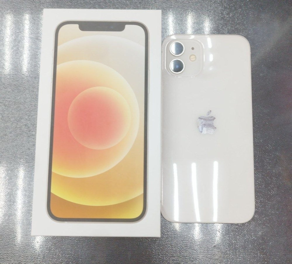 Смартфон iPhone 12 256 Gb