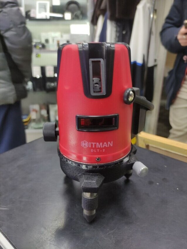 Лазерный уровень hitman