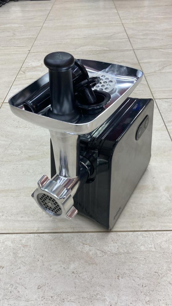 /Мясорубка BBK MG3001 мет черн