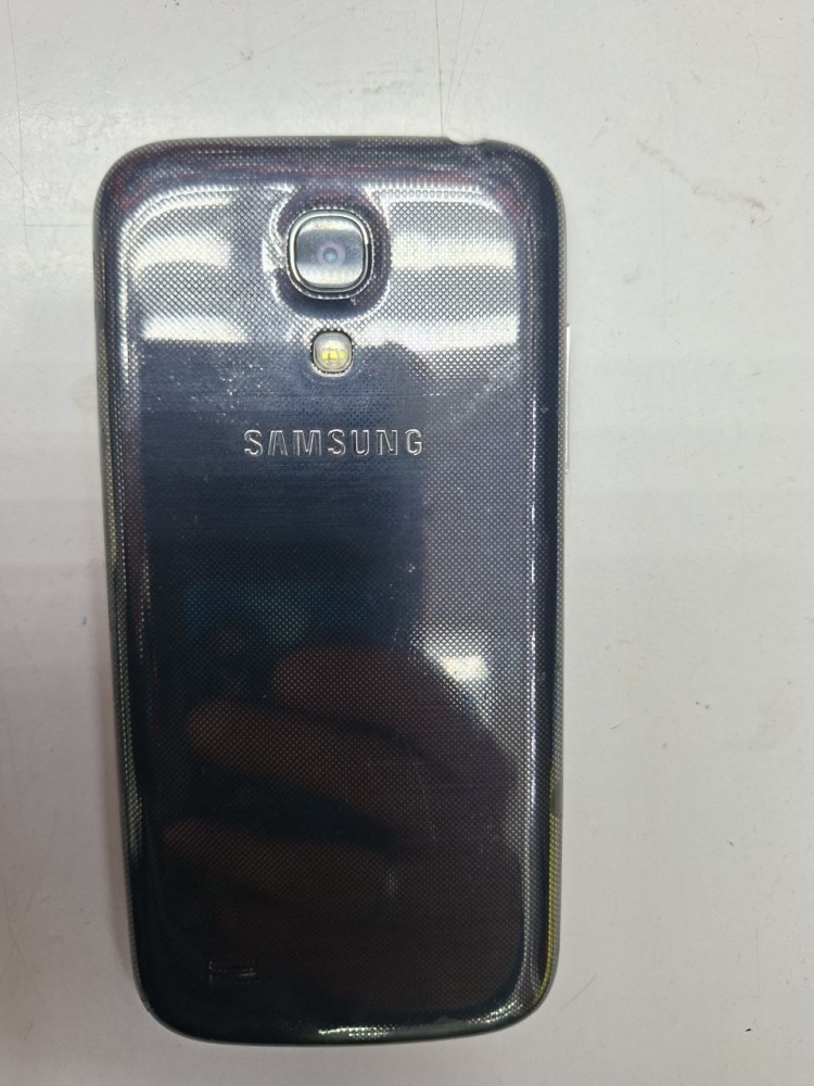 Смартфон Samsung S4 mini