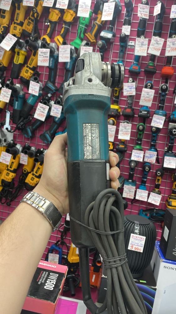 УШМ (Болгарка) MAKITA 9565CVR