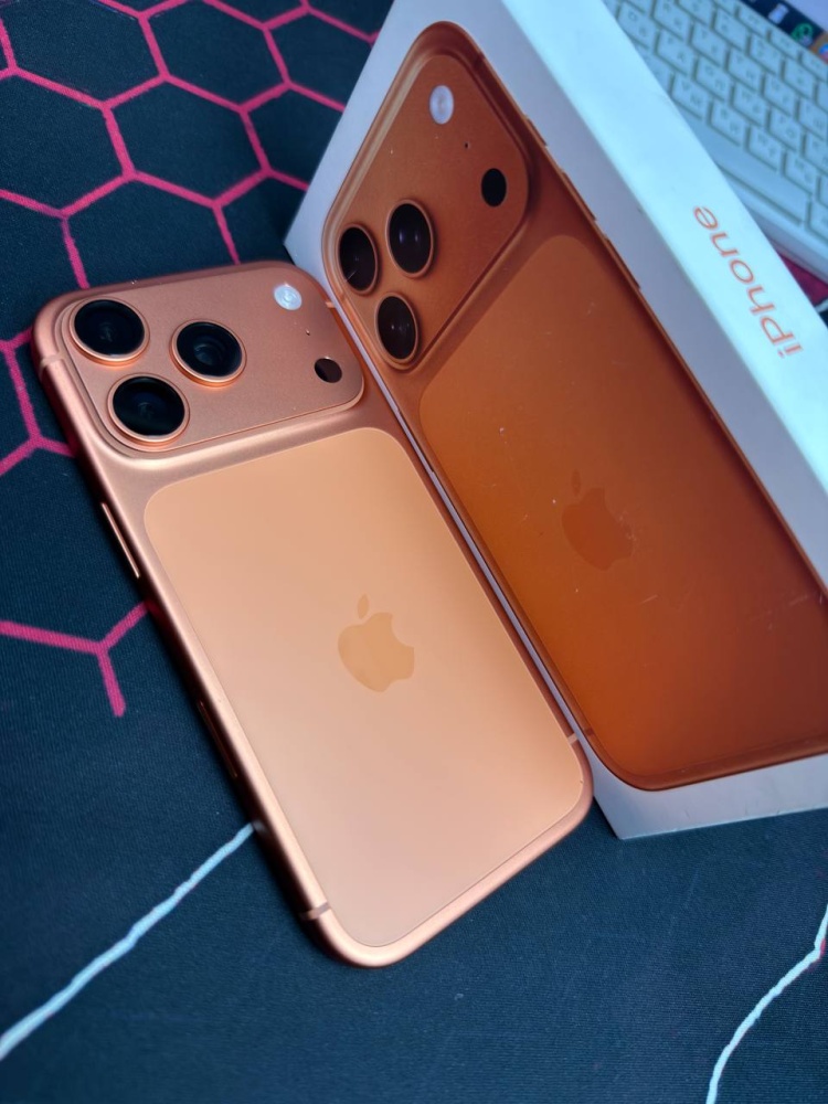 Смартфон iPhone 17 PRO 256гб