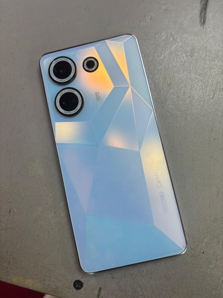 Tecno COMON 20 PRO 8/256