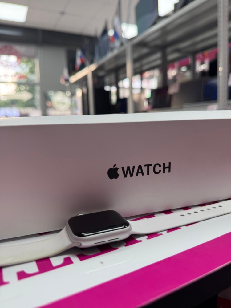 Часы Apple Se 2020 40mm 86%