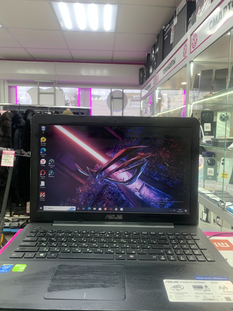 Ноутбук ASUS