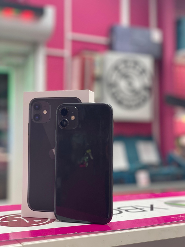 Смартфон iPhone 11 128 Gb