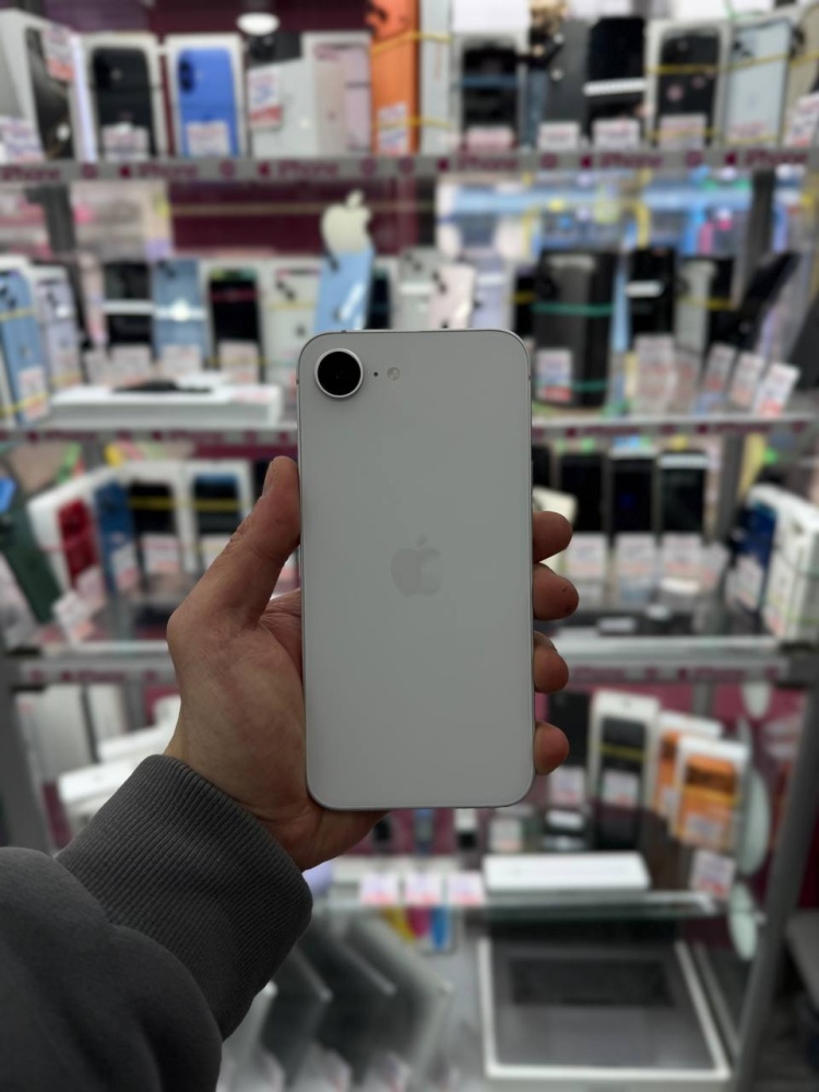 Смартфон iPhone 16е 128gb