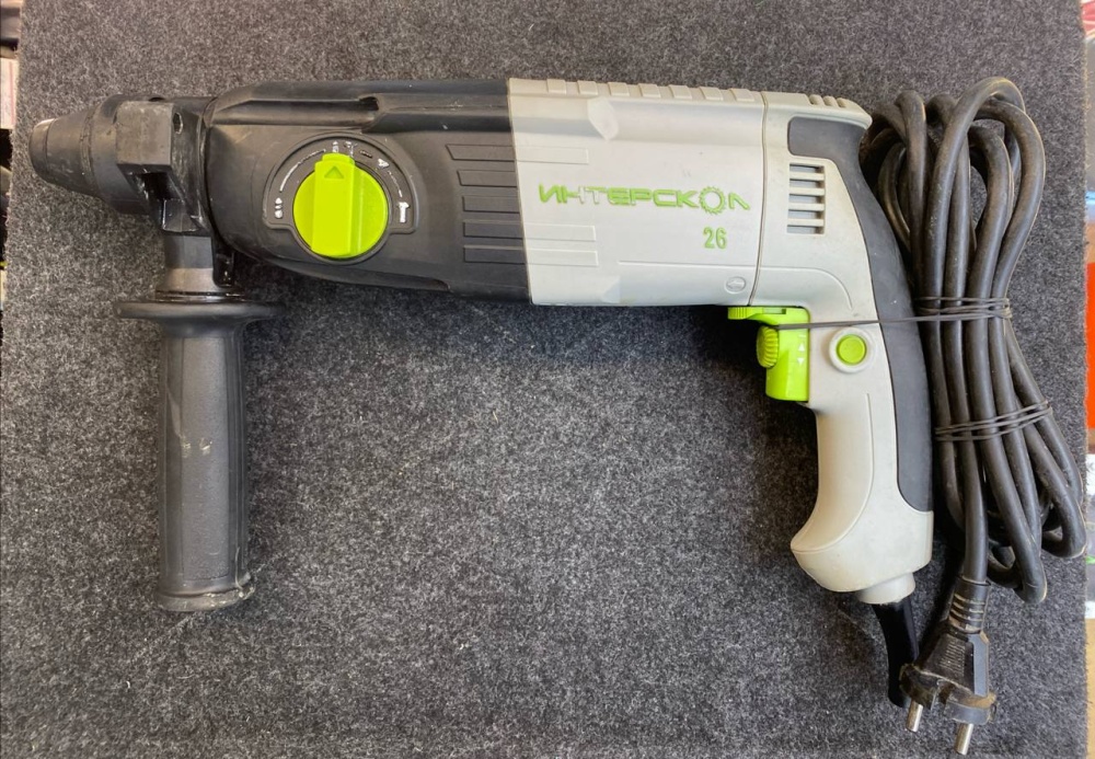 Перфоратор Интерскол п-26/800ЭР