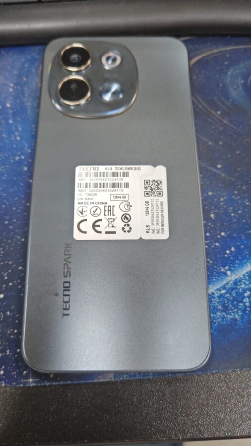 Мобильный телефон Tecno