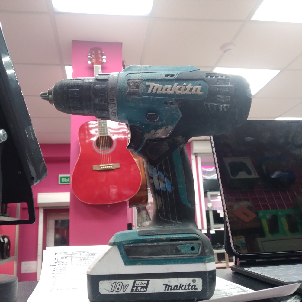 Шуруповерт makita