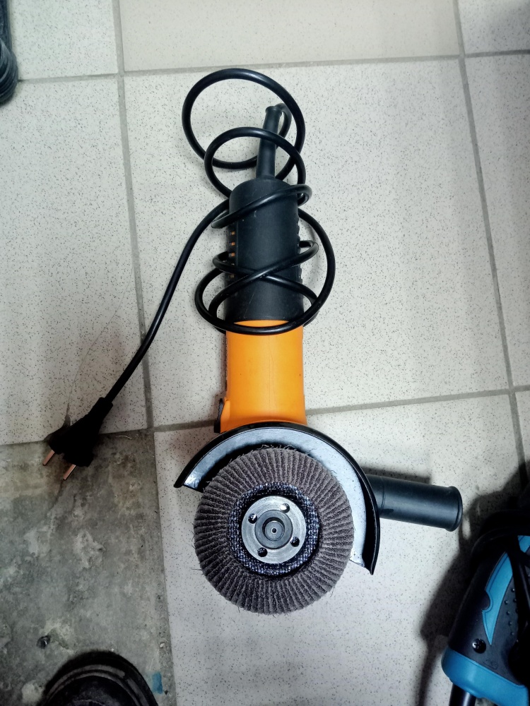 УШМ (Болгарка) ВИХРЬ