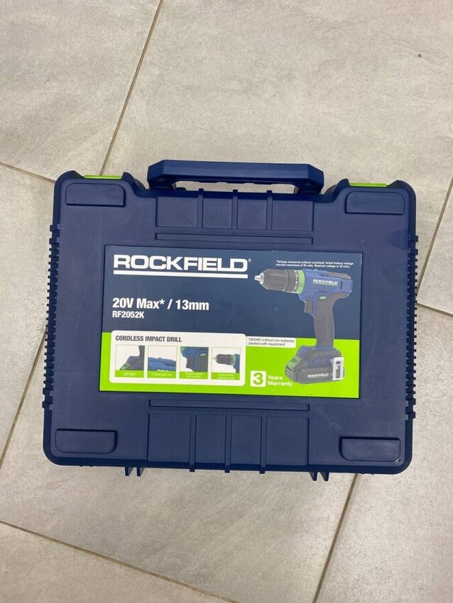 Шуруповерт Rockfield