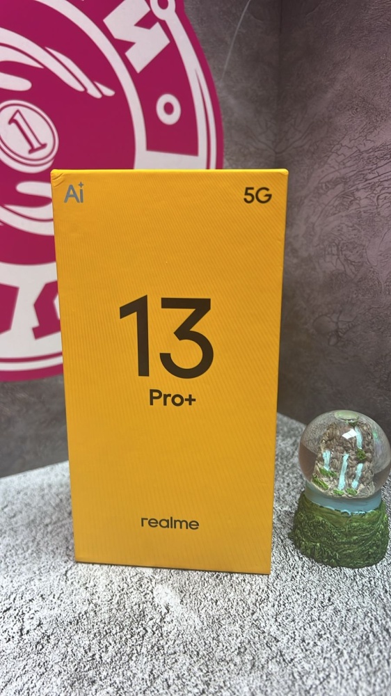 Смартфон Realme 13 PRO + 12\512 Гб