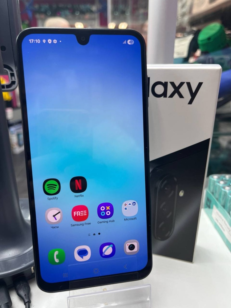 Смартфон Samsung A17 6\128