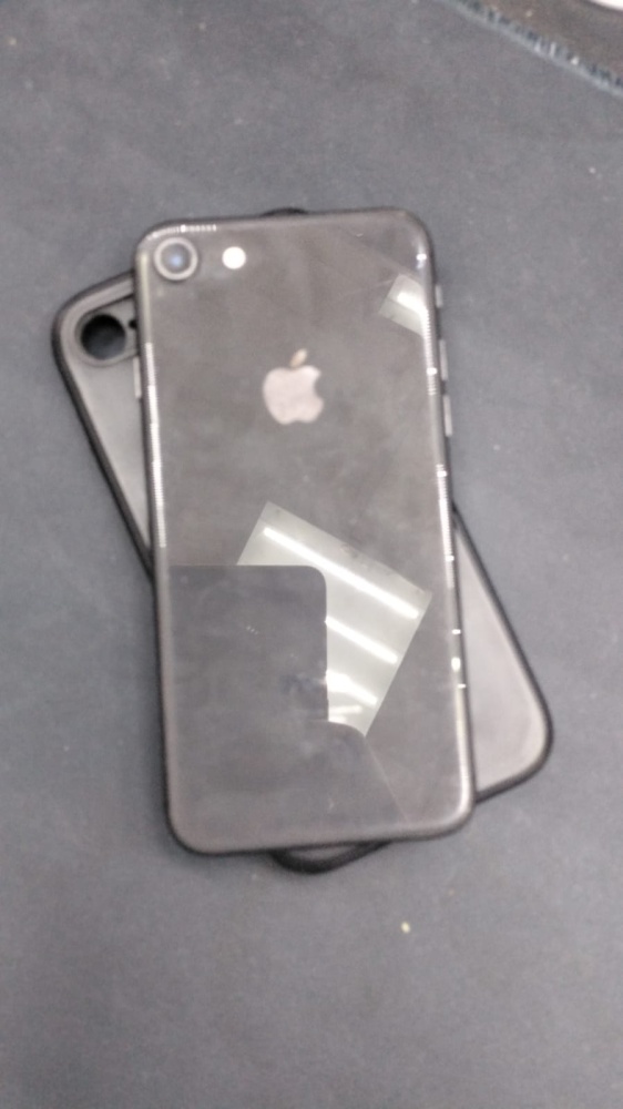 Смартфон iPhone 8 64 Gb