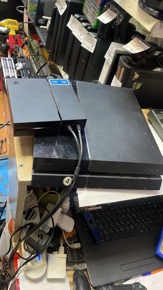 Игровая приставка Sony PlayStation 4 fat