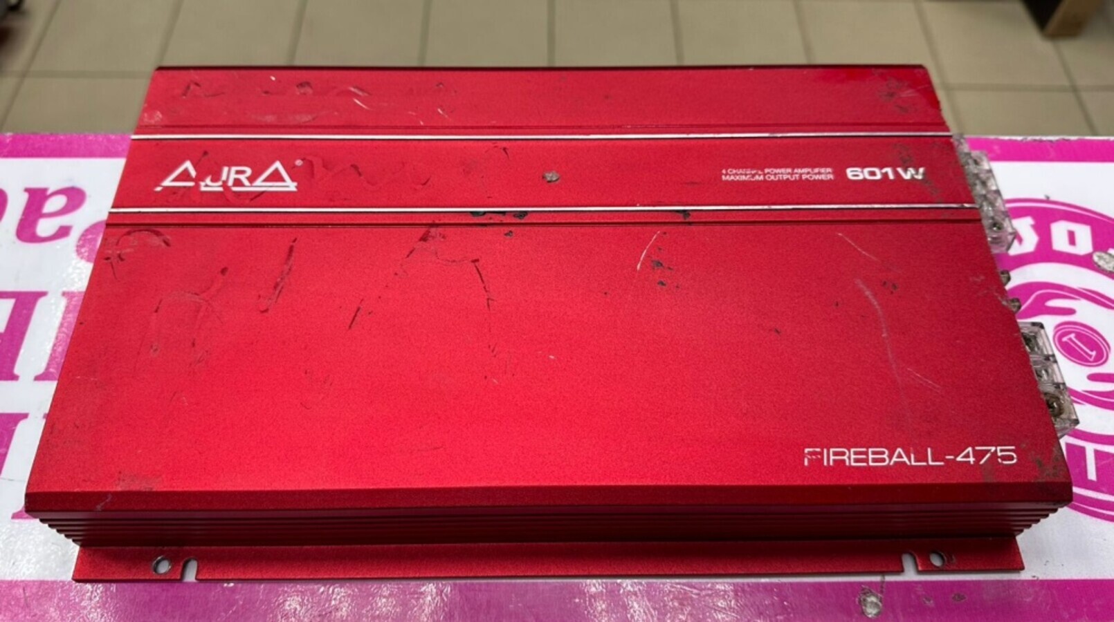 Автоусилитель Aura Fireball 475