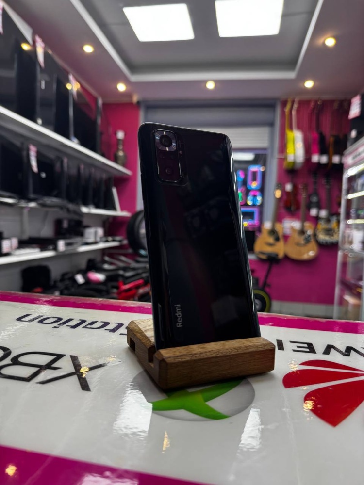 Смартфон Xiaomi Redmi note 10 PRO 8/128