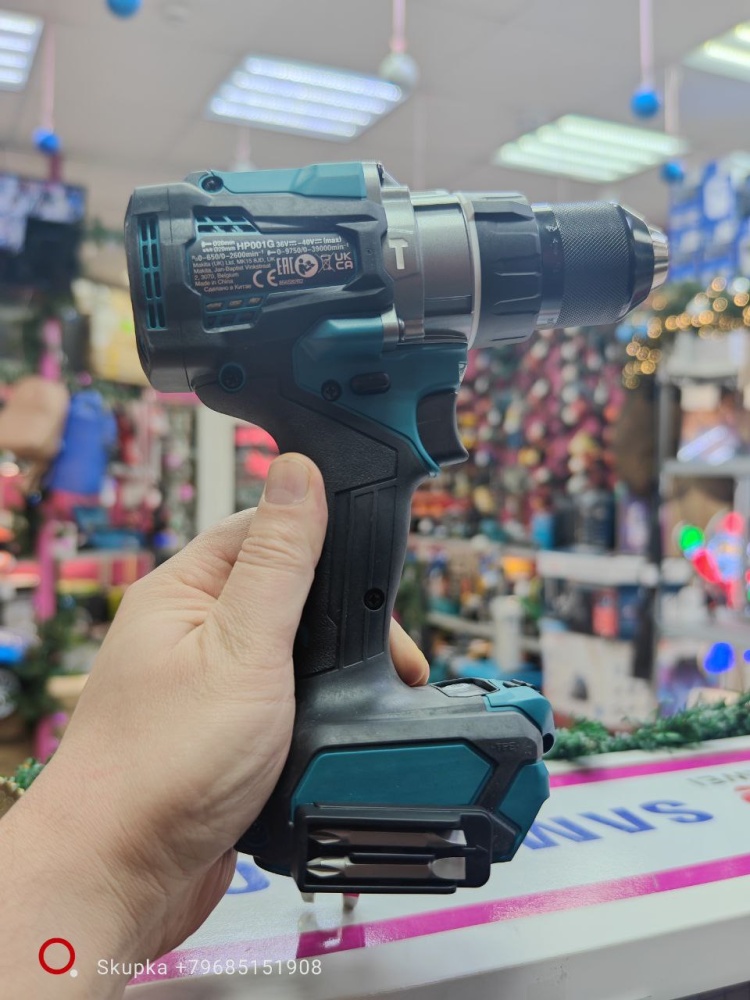 Шуруповерт Makita HP001G