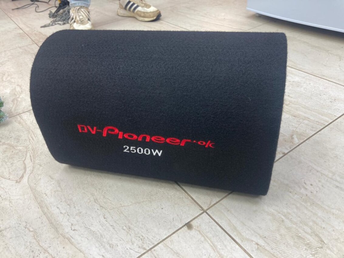 Автосабвуфер Pioneer 2500w