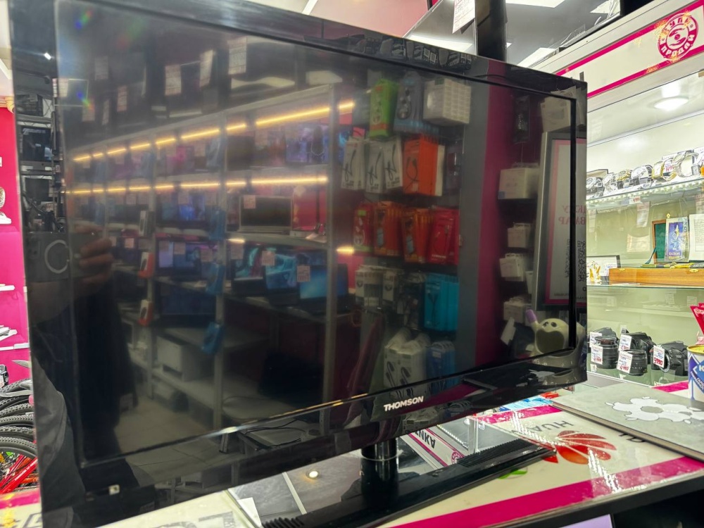 Телевизор Thomson T32E32U