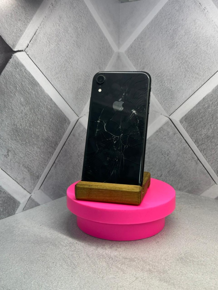Смартфон iPhone XR 64 Gb