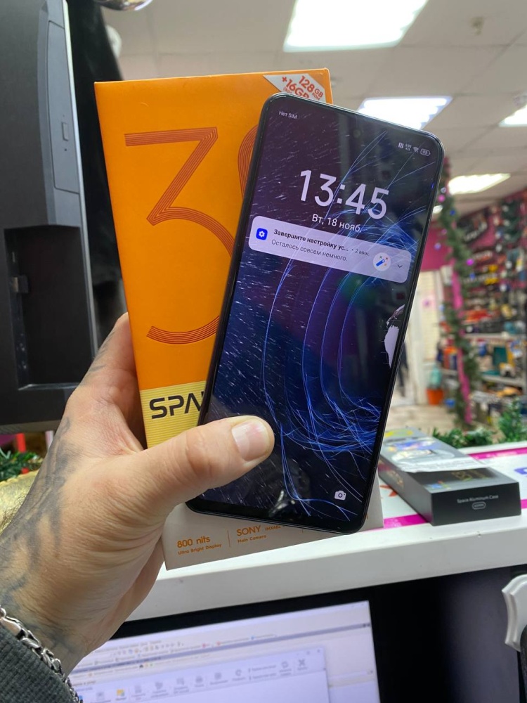 Мобильный телефон Tecno Spark 30