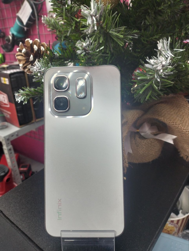 Мобильный телефон Infinix HOT50i 6/128gb