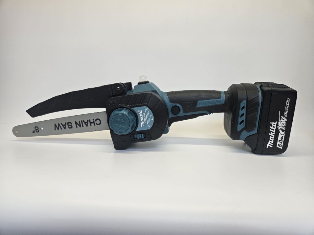 Пила аккумуляторная Makita