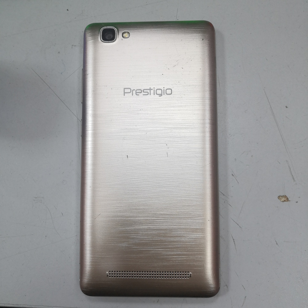 Мобильный телефон Prestigio
