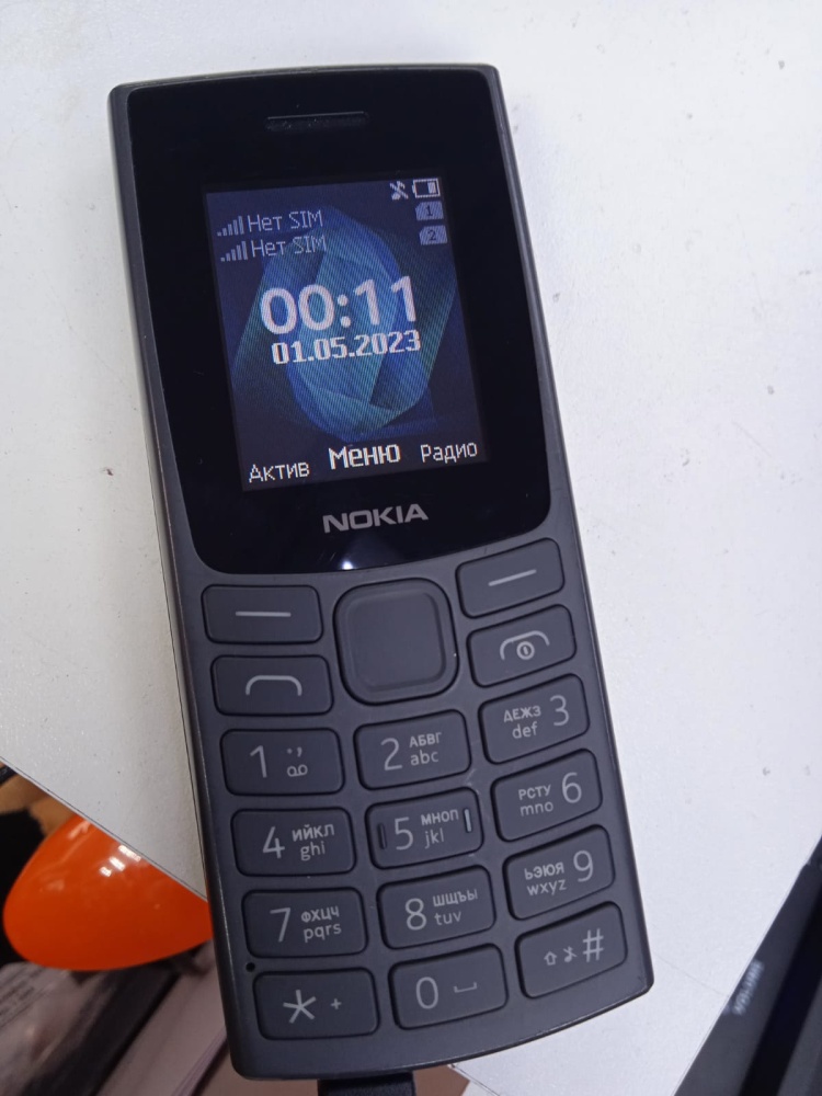 Мобильный телефон Nokia 105
