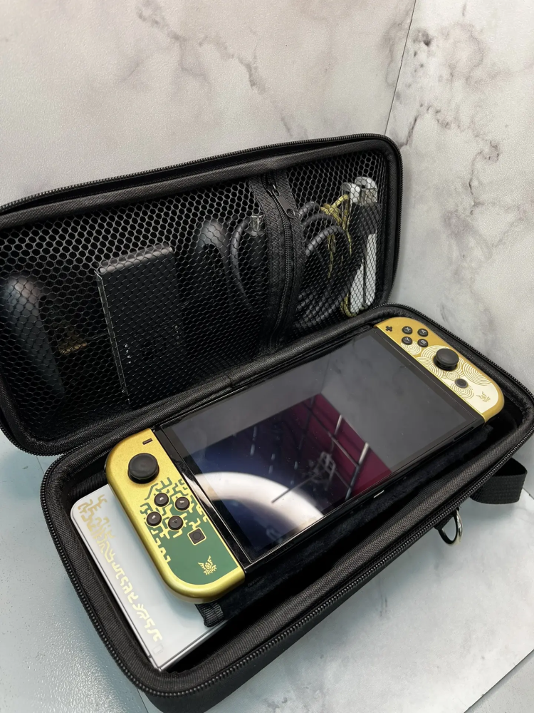 Игровая приставка Nintendo Switch Oled