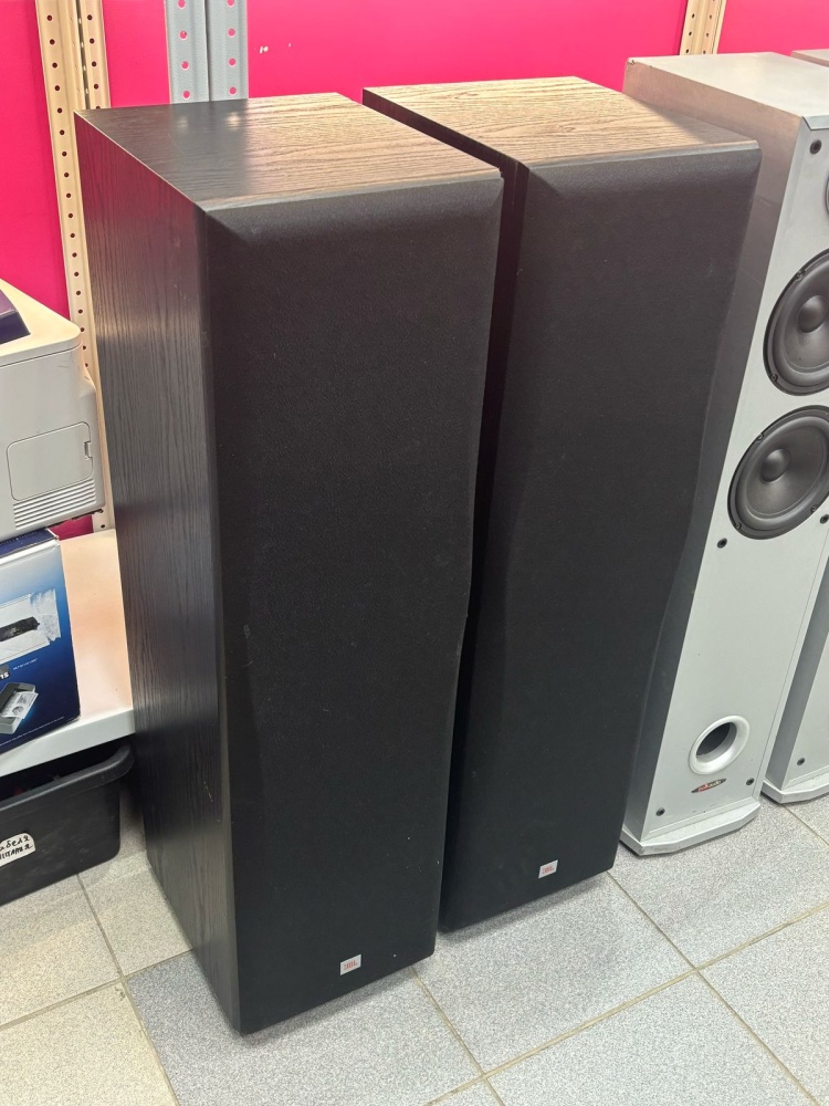 Акустика JBL E60