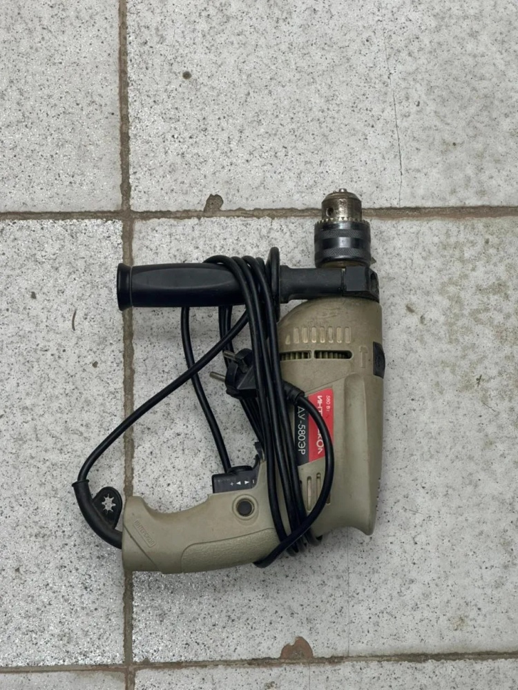 Дрель Interscol dy 580