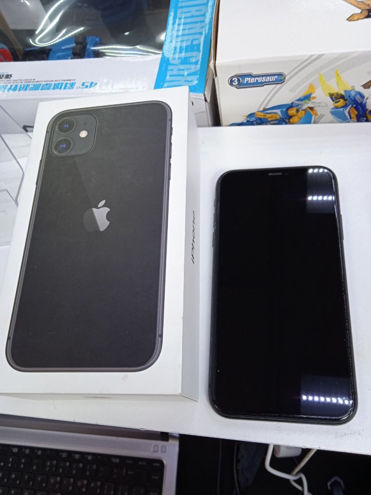 Смартфон iPhone 11 64Gb акб75
