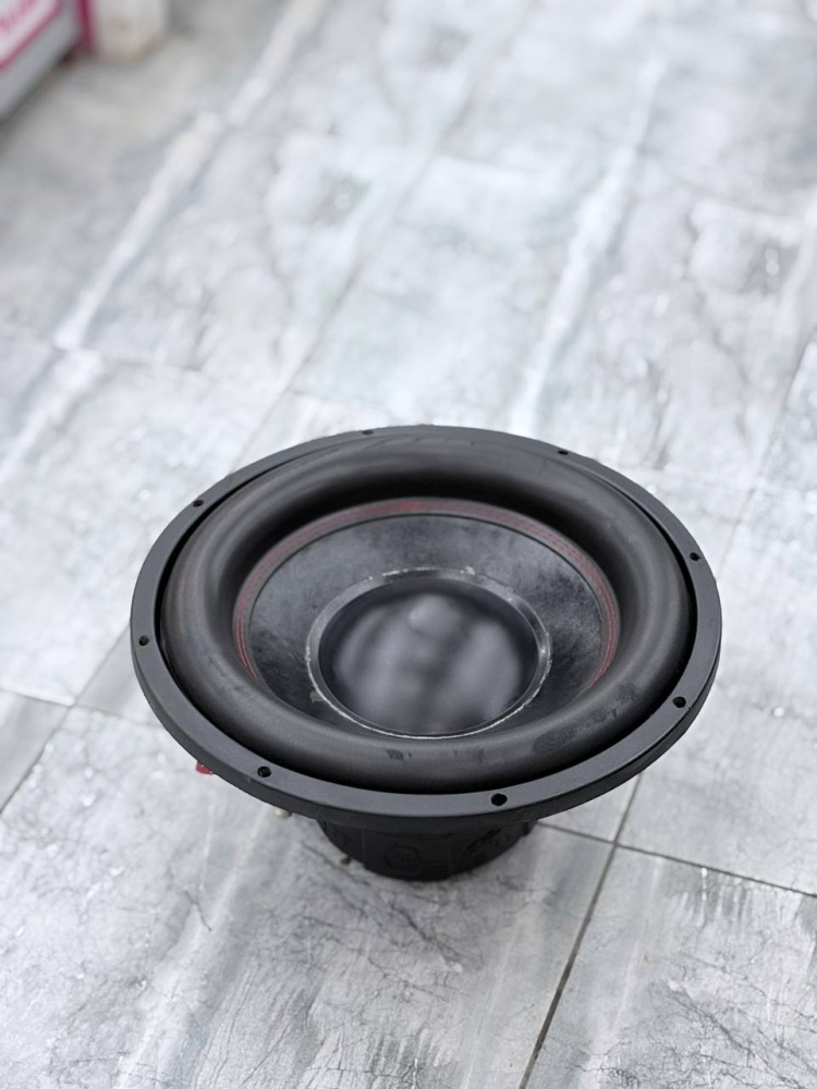 Автосабвуфер Урал тт-15