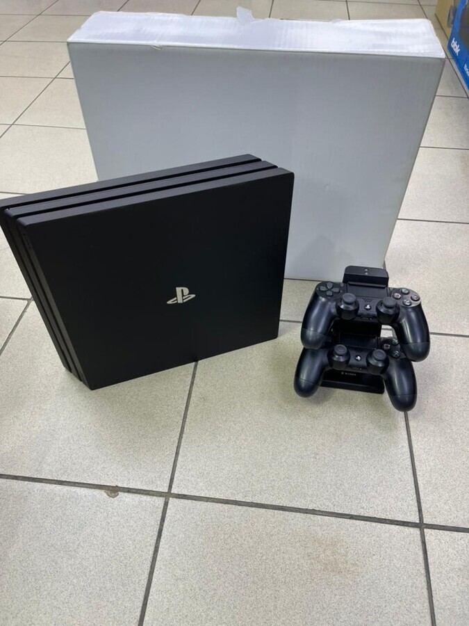 Игровая приставка Sony PlayStation 4 PRO 1Tb