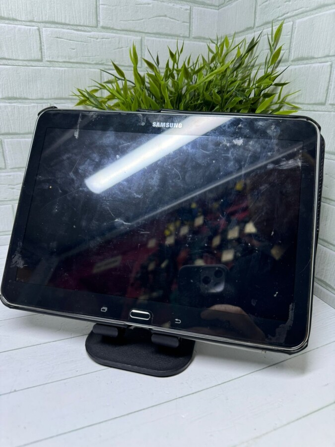 Планшет Samsung TAB 4 1-16gb