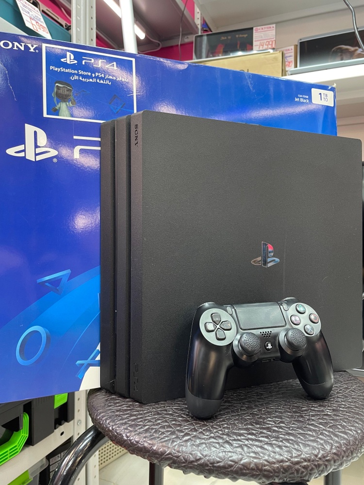 Игровая приставка Sony PlayStation 4 PRO 1TB