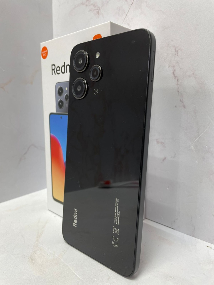Смартфон Xiaomi Redmi 12 4/128